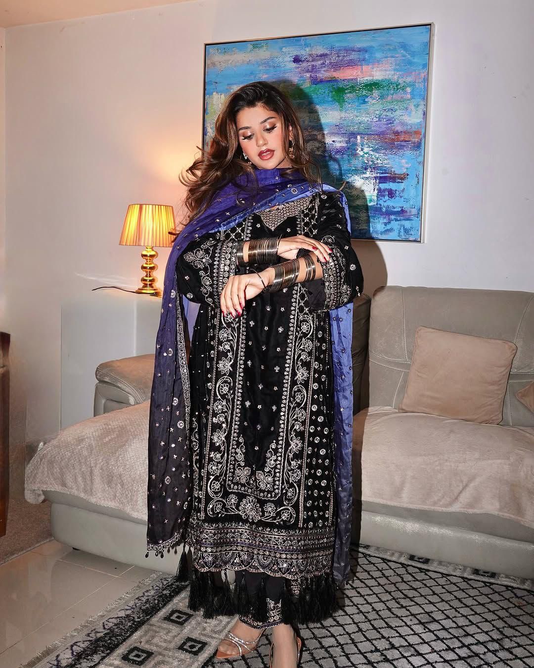 Premium Velvet Kurti-Plazzo Set with Embroidered Dupatta – Designer Women’s Ethnic Wear, Festive & Wedding Outfit