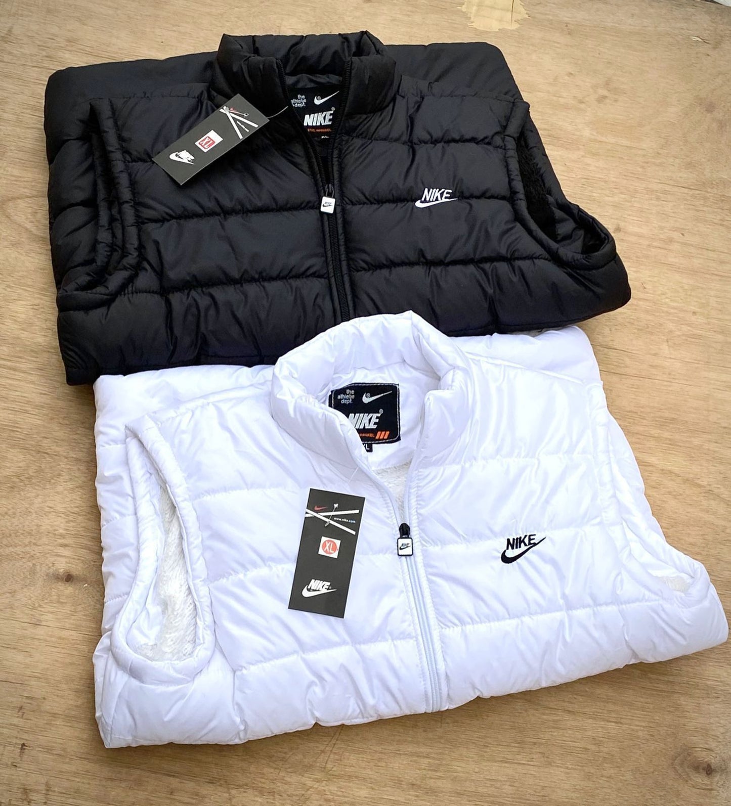 Nike Half Sleeves Winter Jacket – Warm Felt Lining, Heavy Fabric, Pockets