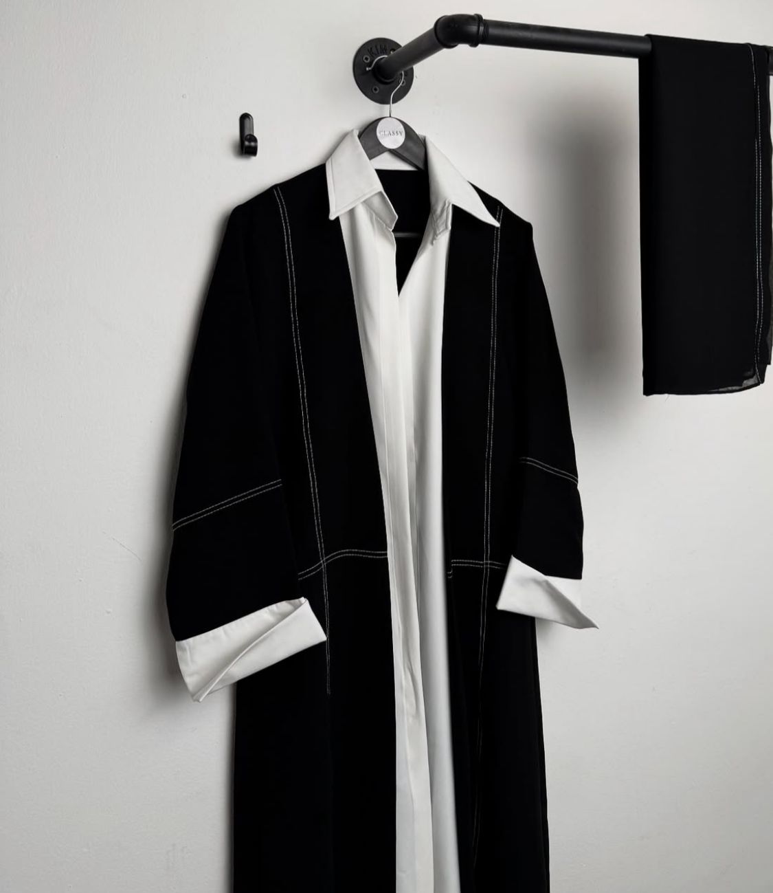 Traditional Pinterest Abaya for Women – Imported Nida Fabric – Classy College Wear with Free Black Stole