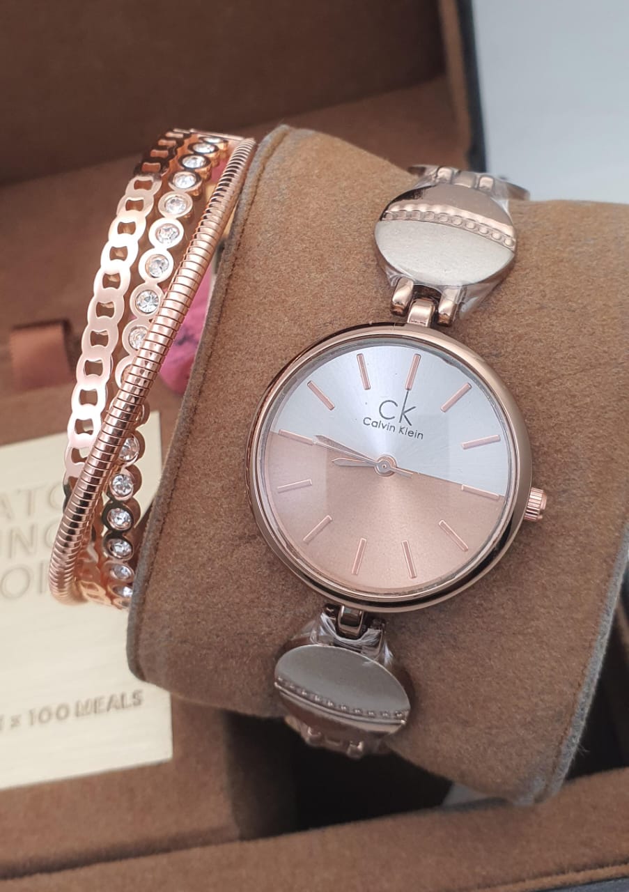 Premium 2PC Combo – Stylish Wrist Watch + Korean Openable Kada