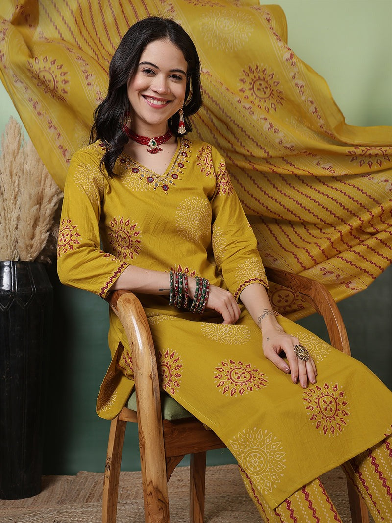 Mehandi Printed Cotton Kurta Set with Zardozi Handwork – Festive Wear for Navratri & Diwali  [We have only M-Size]