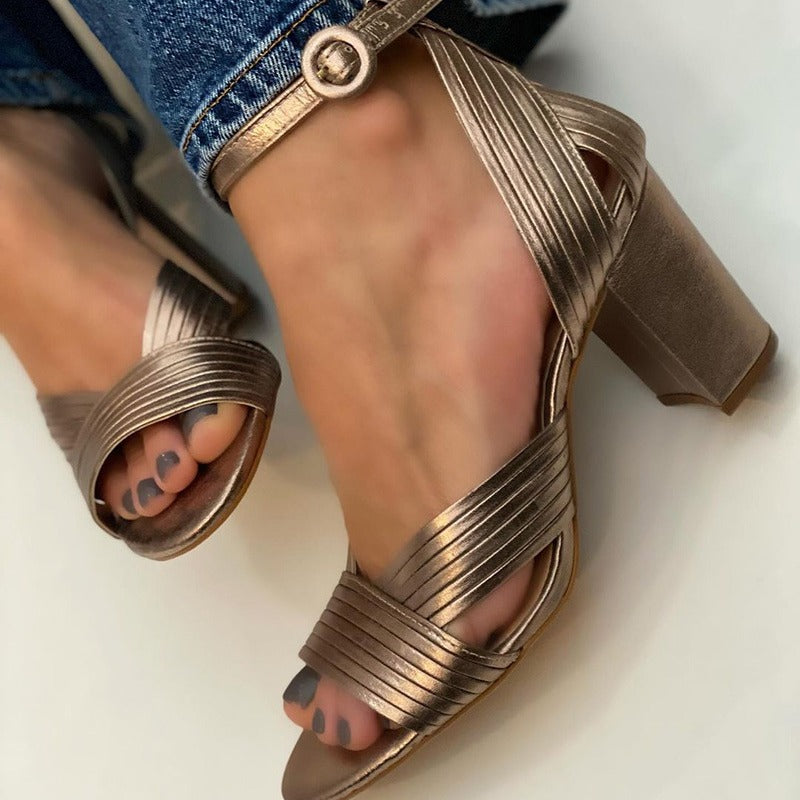 Summer Fashion High Heel Round Toe Women’s Shoes – Large Size Open Toe Breathable Sandals